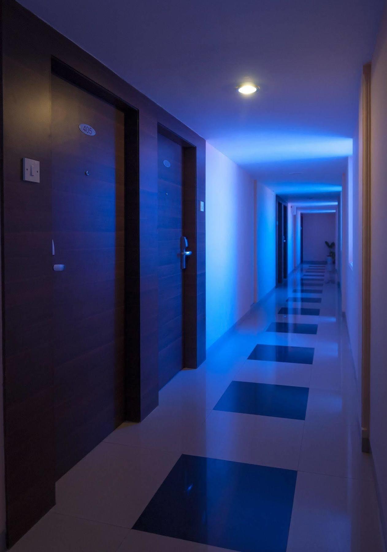 Nanutel Hotel 3*