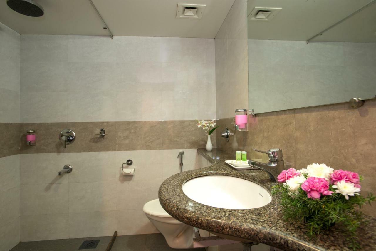 Nanutel Hotel 3*